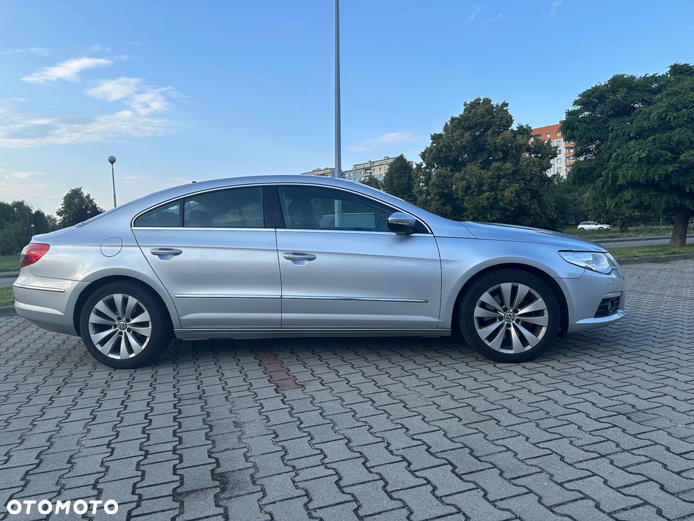 Volkswagen Passat CC - 4