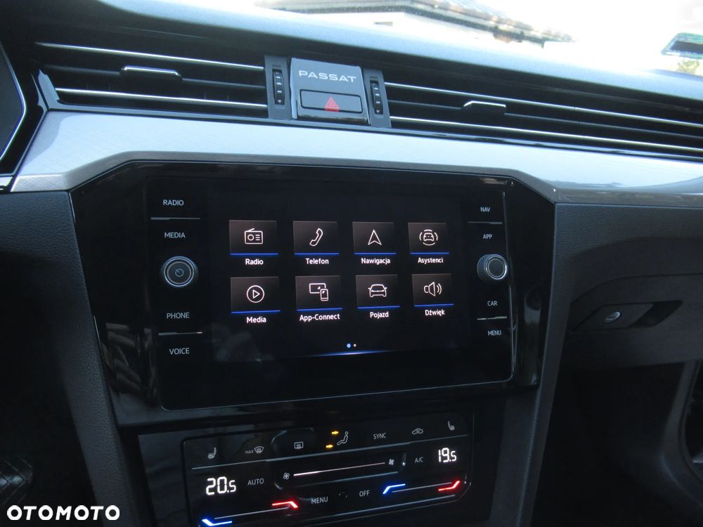 Volkswagen Passat 1.5 TSI EVO Business - 18