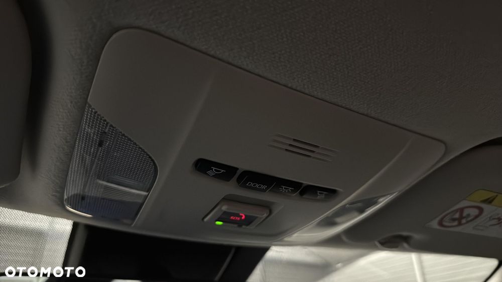 Toyota Corolla 1.5 Comfort MS - 28