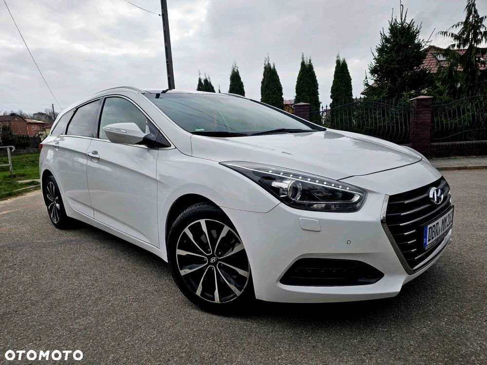 Hyundai i40 Kombi 1.7 CRDi Premium - 8