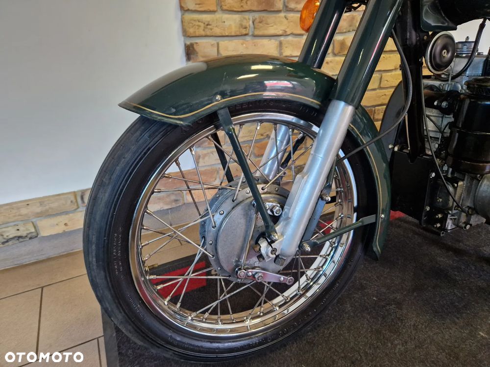 Royal Enfield Bullet - 26