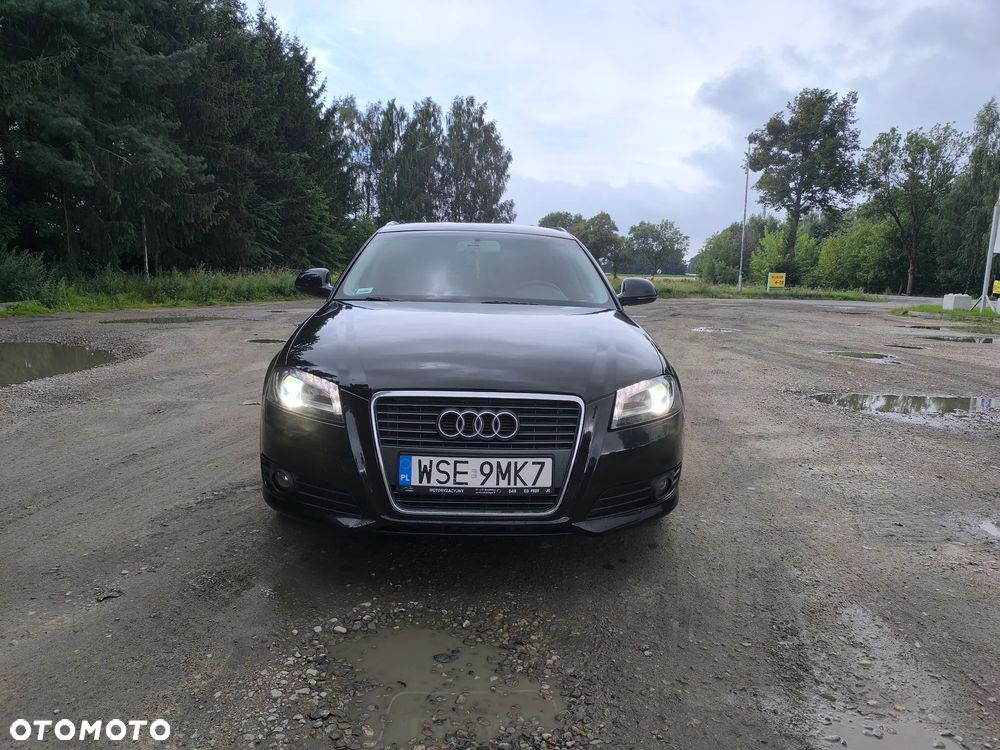 Audi A3 Sportback 1.6 TDI DPF Attraction - 2