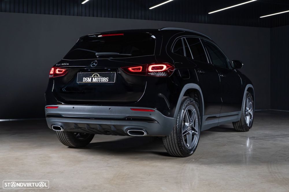 Mercedes-Benz GLA 250 e 8G-DCT - 4