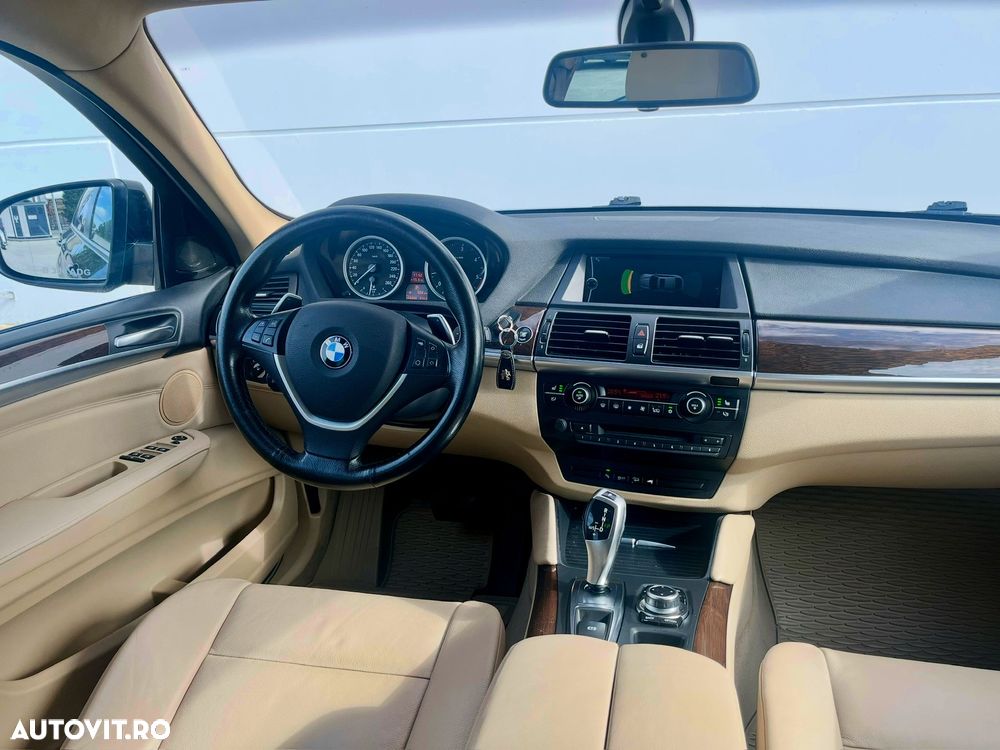 BMW X6 - 11