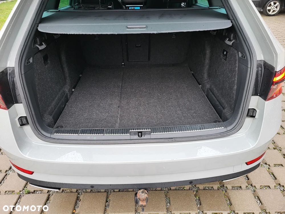 Skoda Superb 2.0 TSI 4x4 Sportline DSG - 11