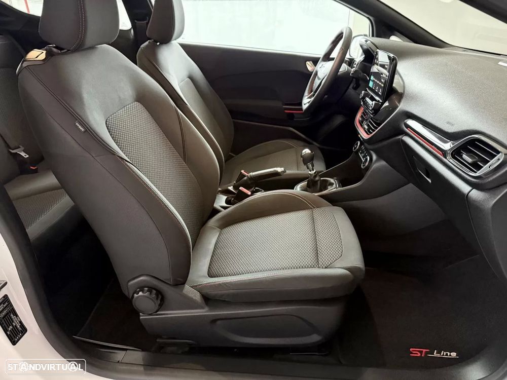Ford Fiesta 1.0 T EcoBoost STLine - 29