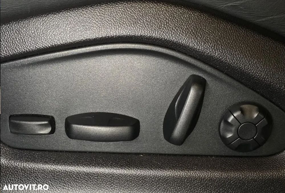 Porsche Cayenne Tiptronic S Platinum Edition - 14
