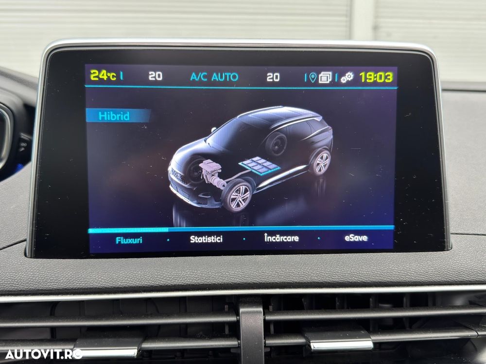 Peugeot 3008 PHEV EAT8 Allure - 33