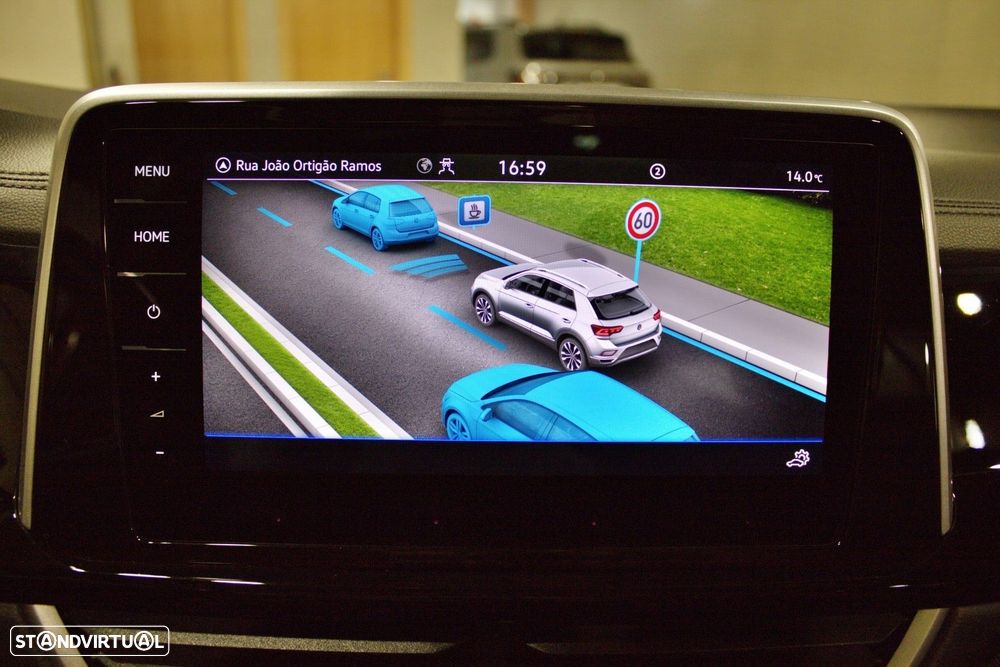 VW T-Roc 2.0 TDI R-Line DSG - 41