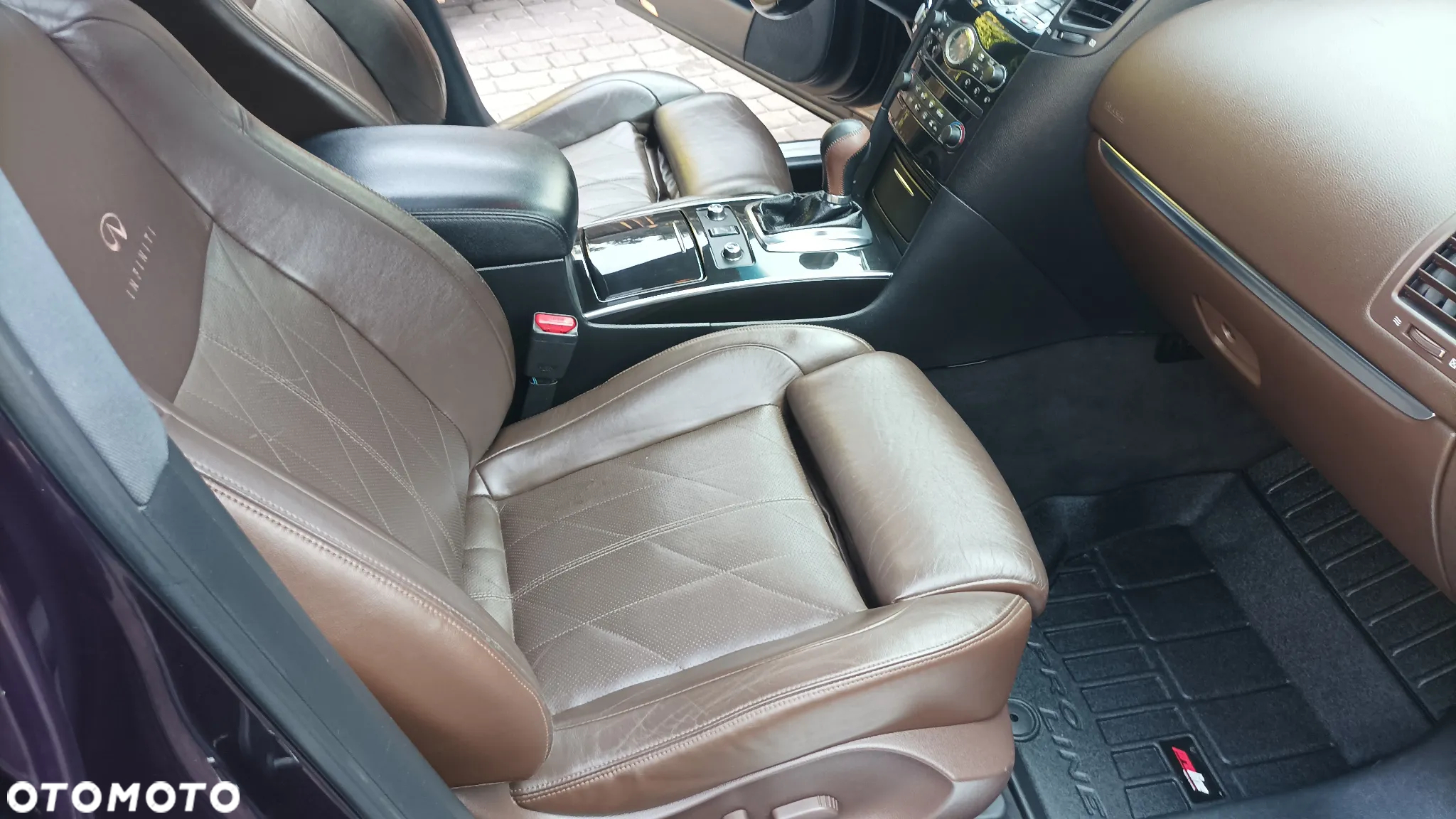 Infiniti FX FX30d AWD S Premium - 27