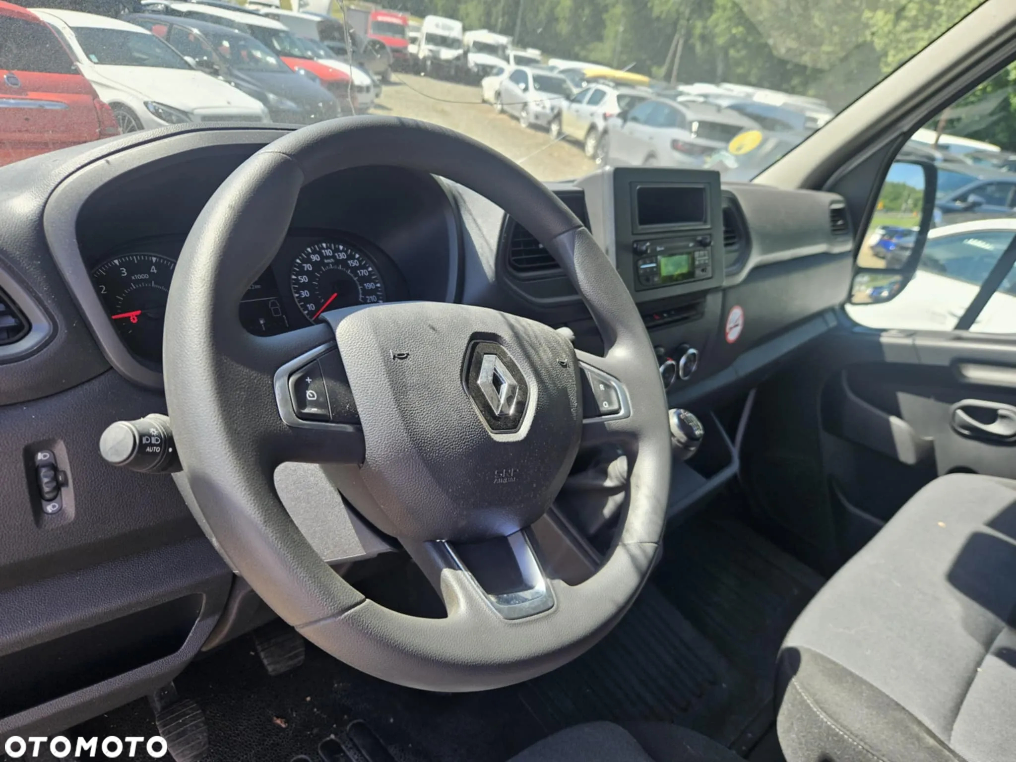 Renault MASTER  L2H2  2024 rok  2.3 DCI - 5