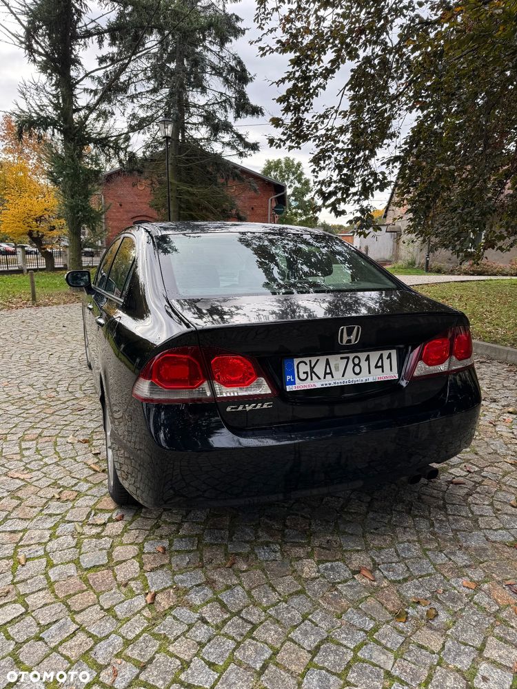 Honda Civic 1.8 Executive - 6