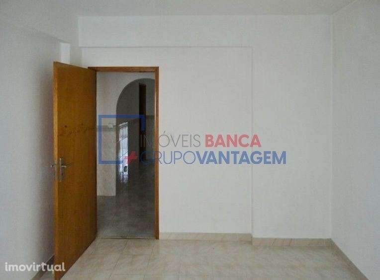 Apartamento T2 Arrendado até Março de 2026  Rio de Mouro, Sintra - Grande imagem: 5/22