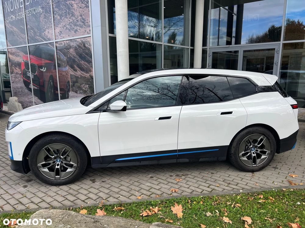 BMW iX xDrive40 76.6kWh - 2