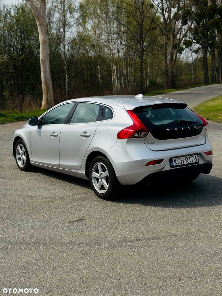 Volvo V40 - 5