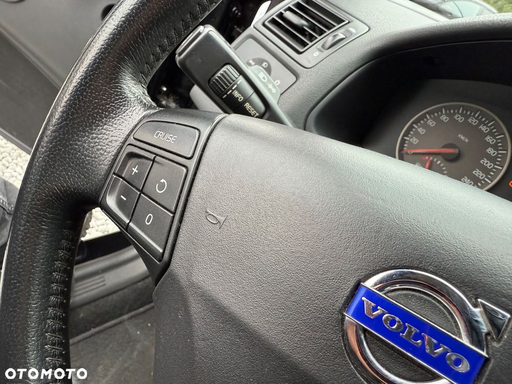 Volvo V50 - 10