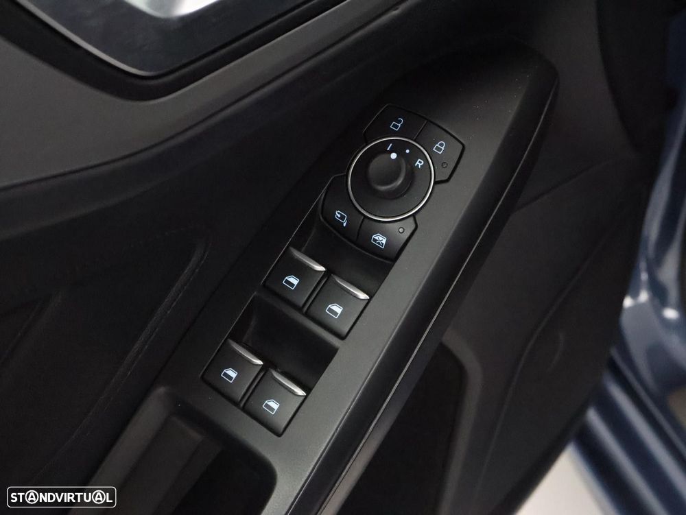 Ford Focus 1.0 EcoBoost MHEV ST-Line - 12