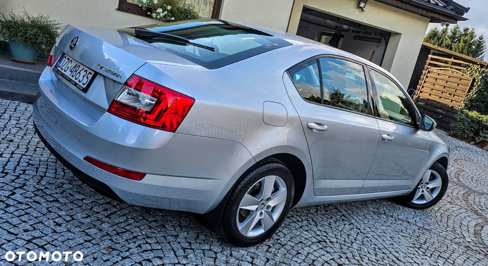 Skoda Octavia 1.2 TSI Ambition - 38