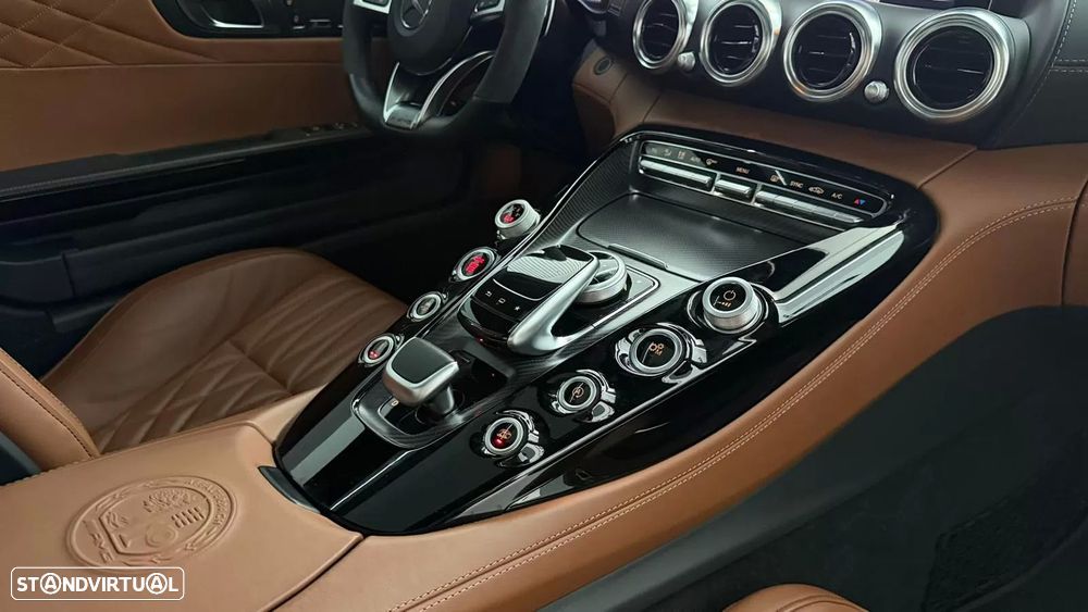 Mercedes-Benz AMG GT S Speedshift 7G-DCT - 25