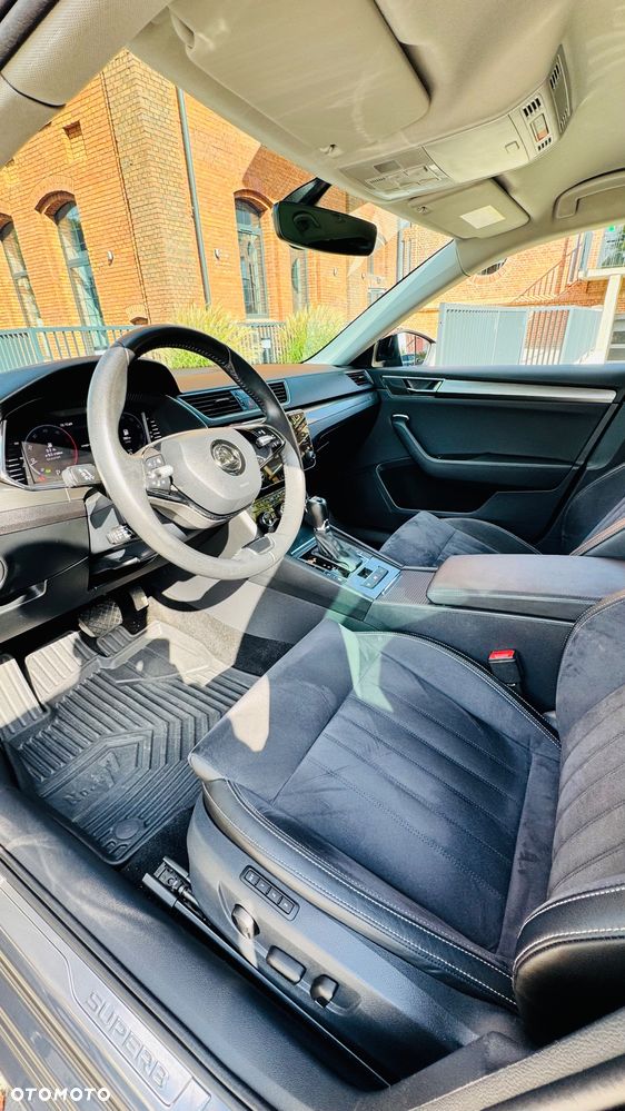 Skoda Superb 2.0 TDI SCR Style DSG - 7