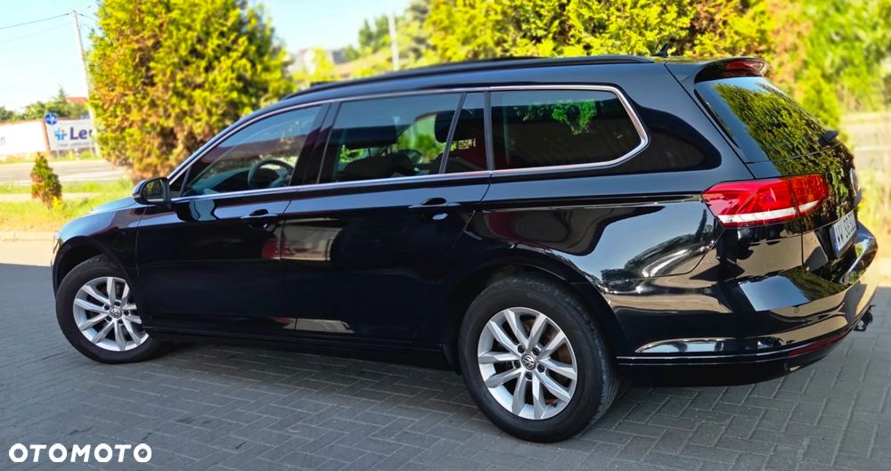 Volkswagen Passat Variant 2.0 TDI EVO Business DSG - 9