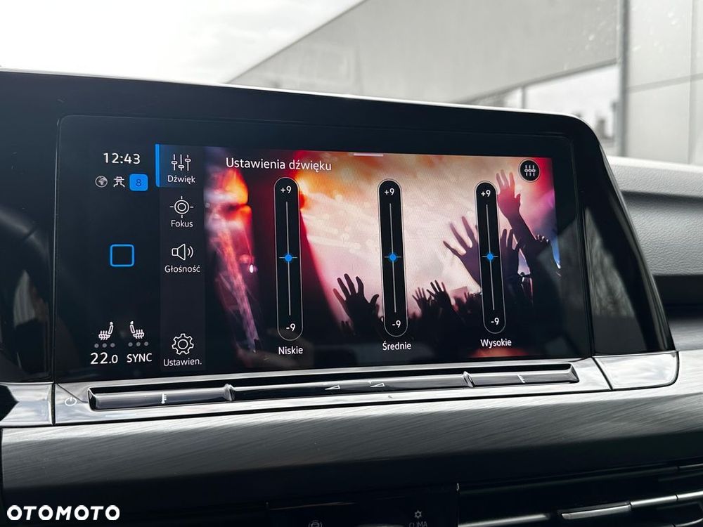 Volkswagen Golf 1.5 TSI EVO Style - 16