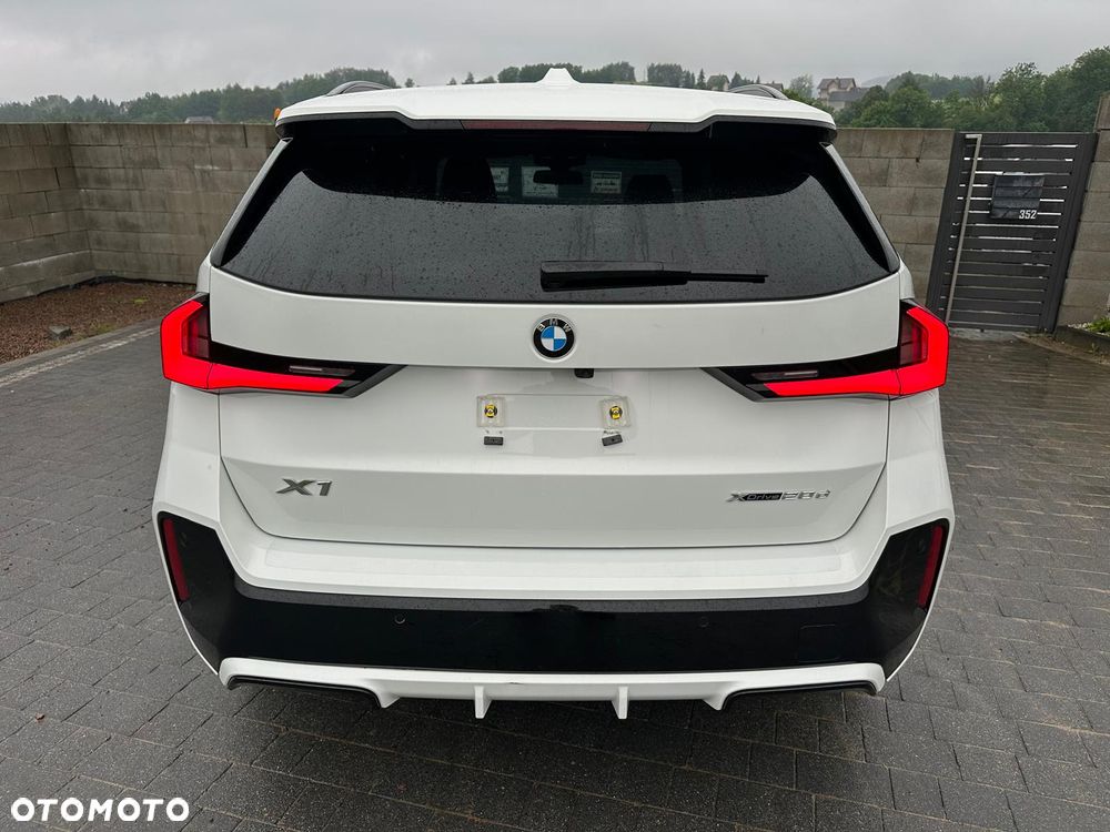 BMW X1 xDrive20d mHEV M Sport sport - 5