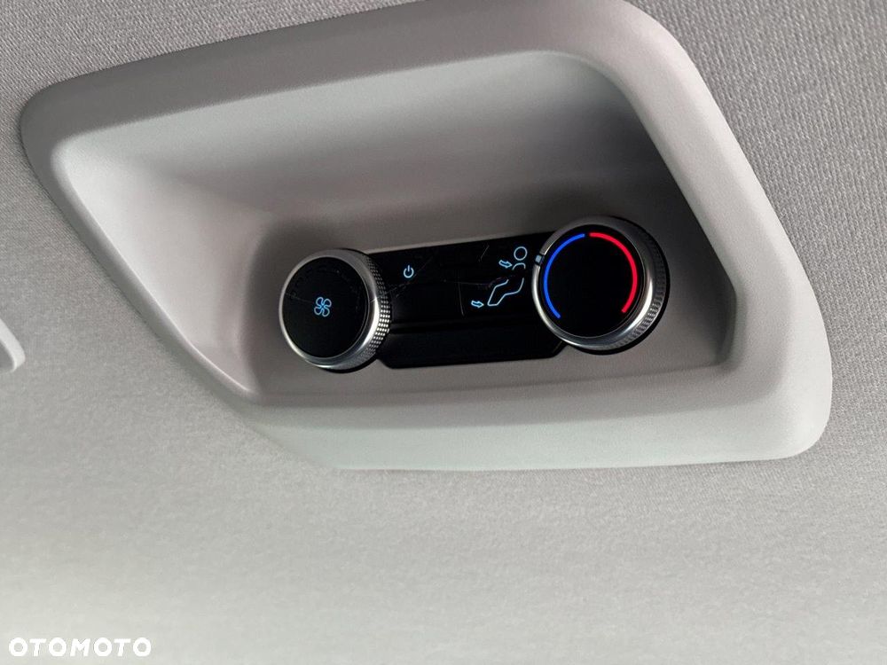 Ford Transit Custom Kombi - 19