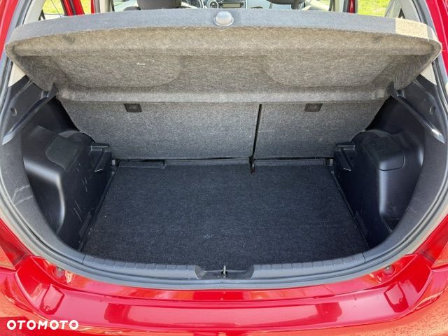 Toyota Yaris 1.33 Luna - 28