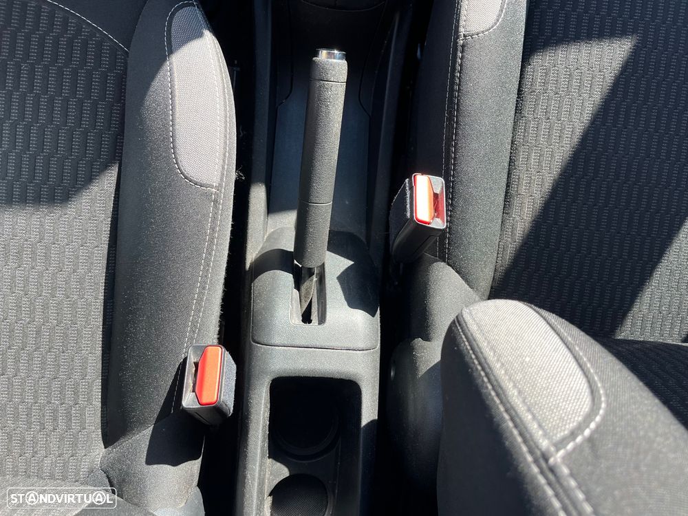 Peugeot 208 1.2 PureTech Active - 33