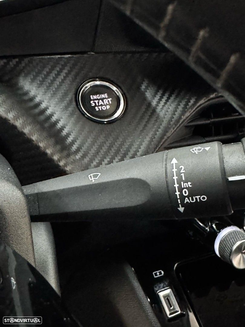 Peugeot 2008 PureTech 100 Stop&Start Allure Pack - 16