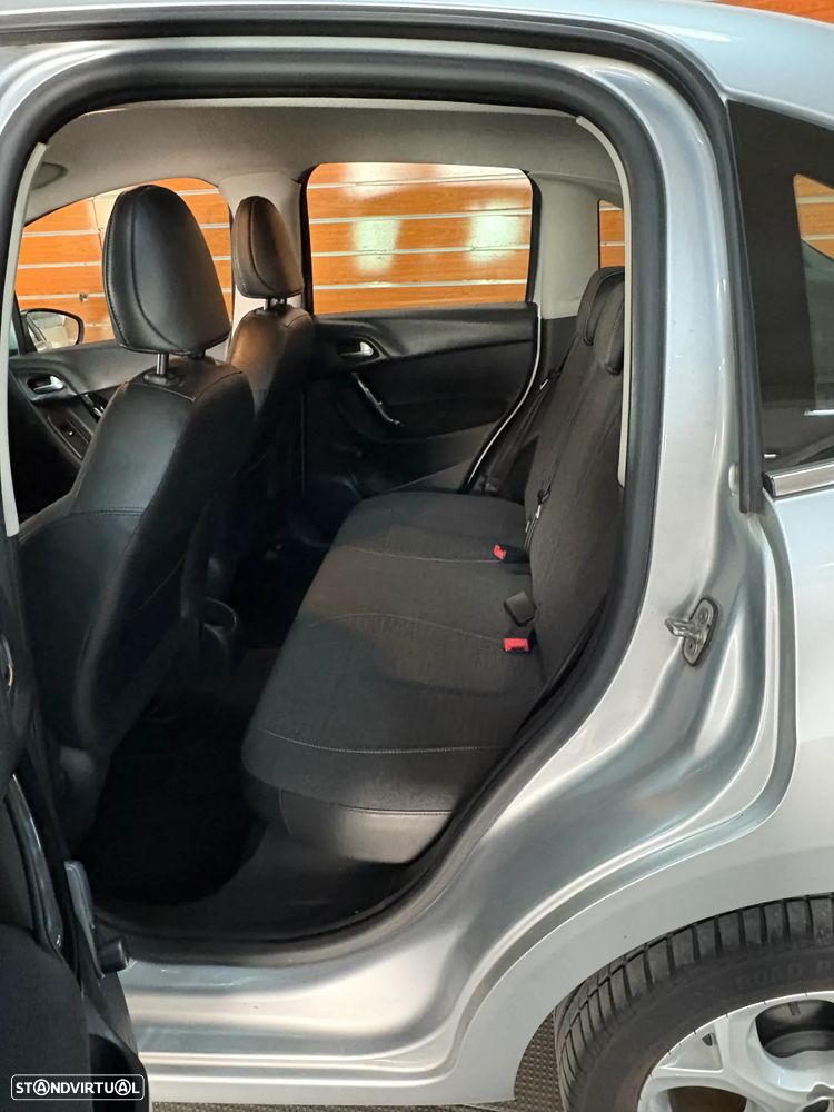 Citroën C3 1.2 VTi Exclusive - 10
