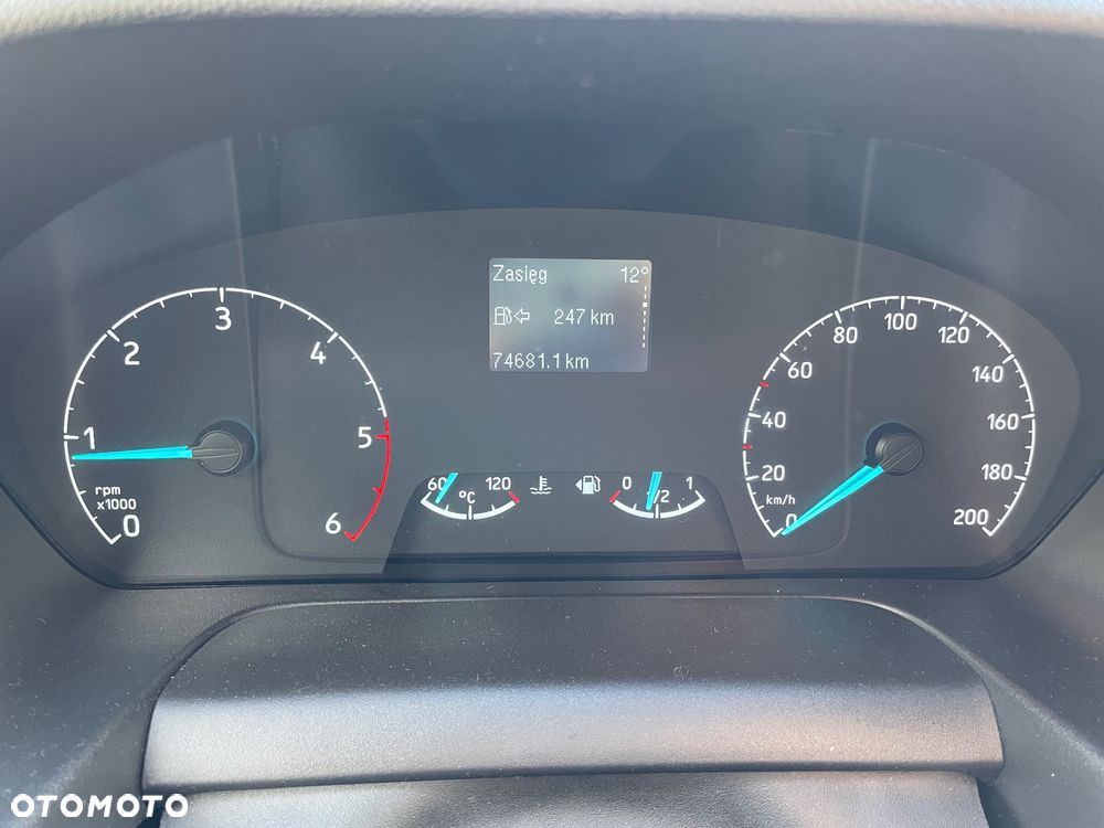 Ford Tourneo Custom 2.0 EcoBlue L2 Titanium - 20