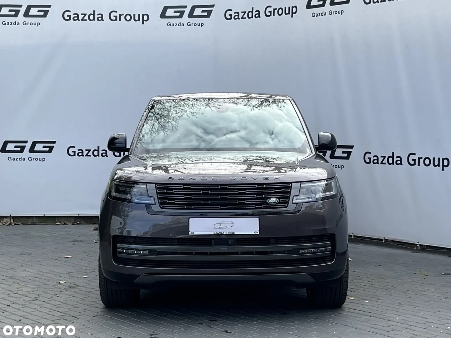 Land Rover Range Rover P550e Hybrid HSE - 11