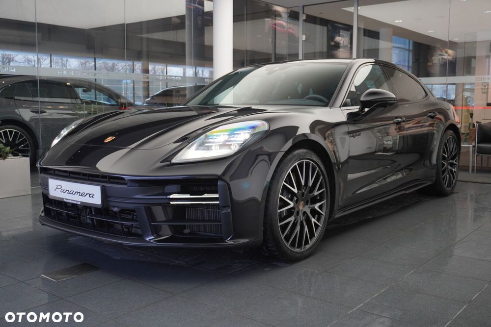Porsche Panamera - 3