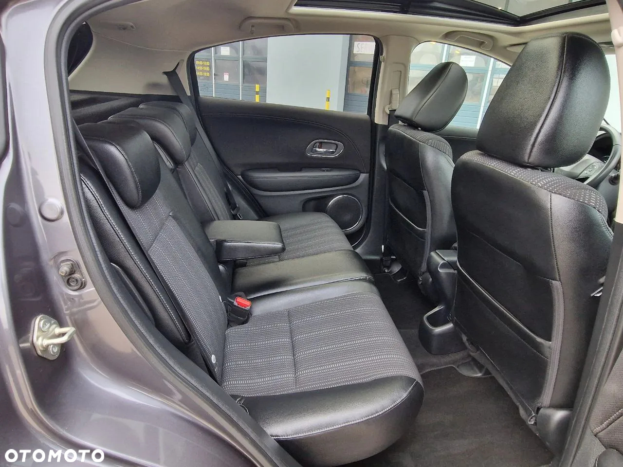 Honda HR-V 1.6 i-DTEC Executive (ADAS) - 22