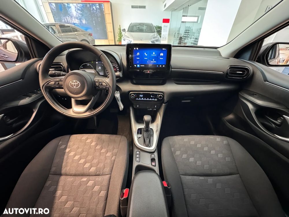 Toyota Yaris 1.5 VVT-i HSD Active - 23