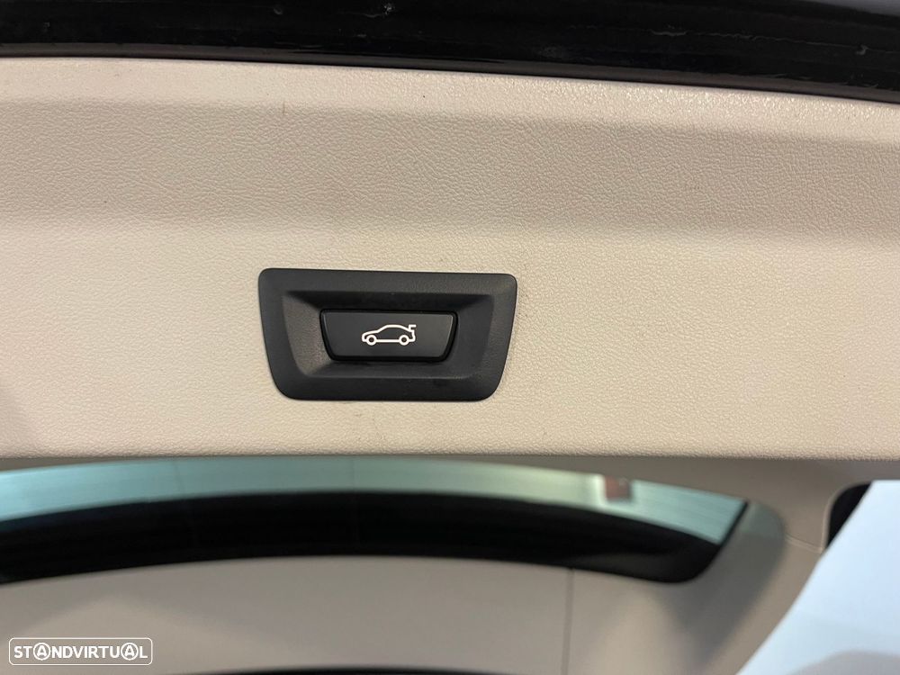 BMW iX3 Inspiring - 40