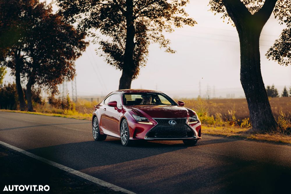 Lexus Seria RC 300h F Sport Premium - 1