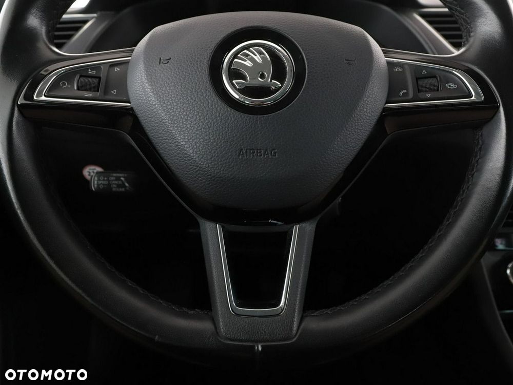 Skoda Superb 1.8 TSI DSG Style - 22