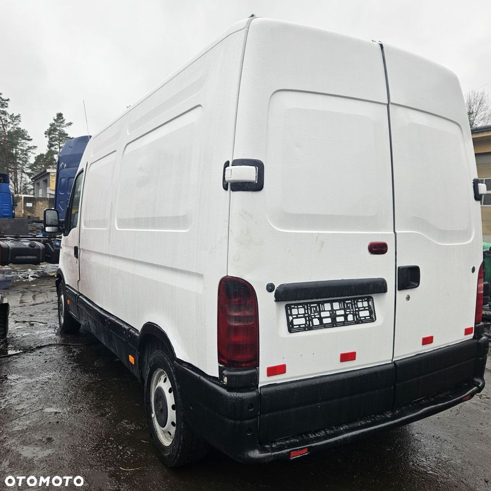 Renault Master II  (lak. 0389) pojazd na części: maska, zderzak, drzwi, szyby, lusterka, chłodnica - 5