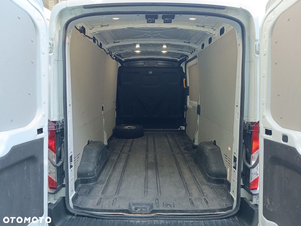 Ford transit L3H2 - 24