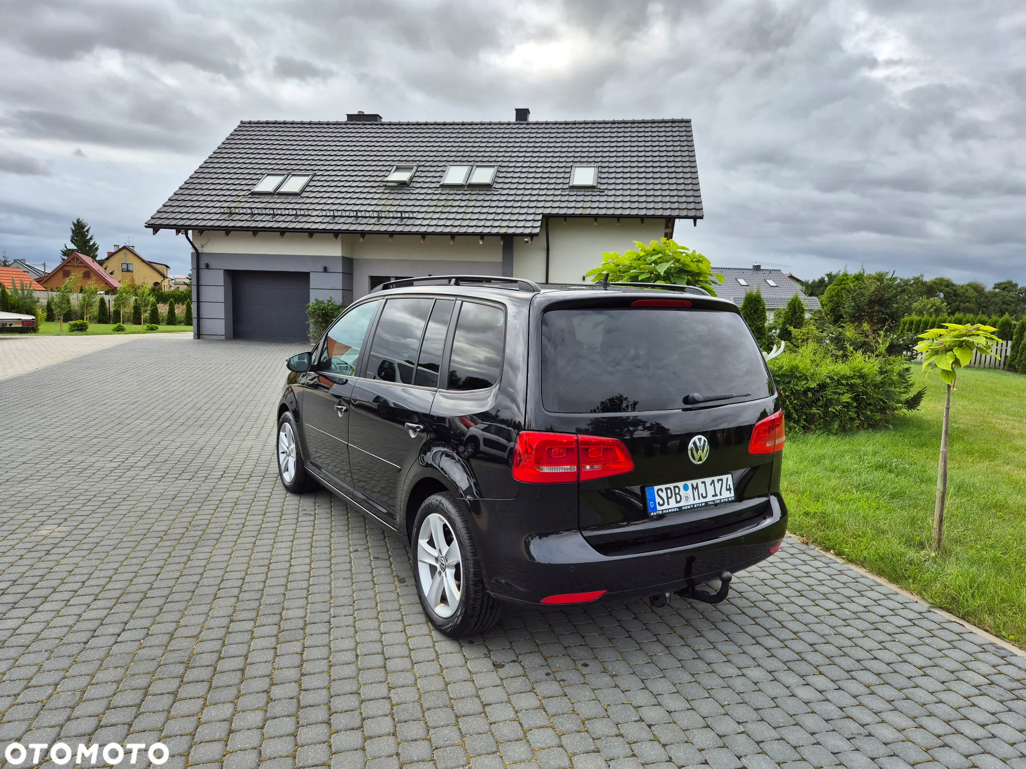 Volkswagen Touran 1.4 TSI STYLE - 16