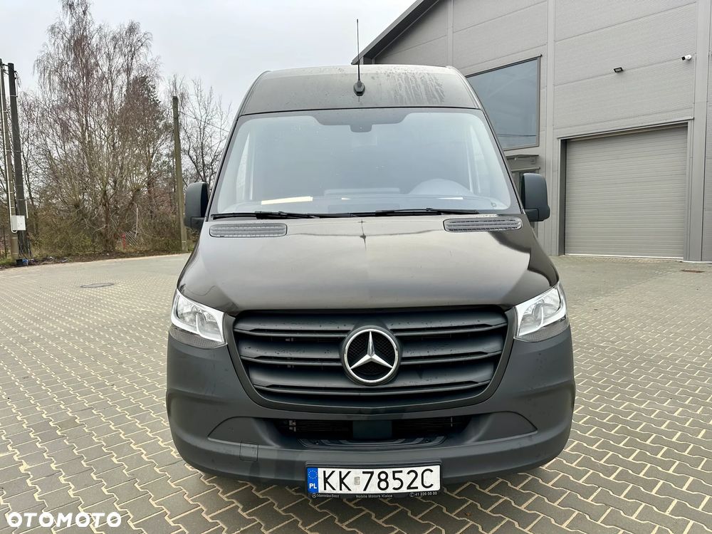 Mercedes-Benz Sprinter - 7