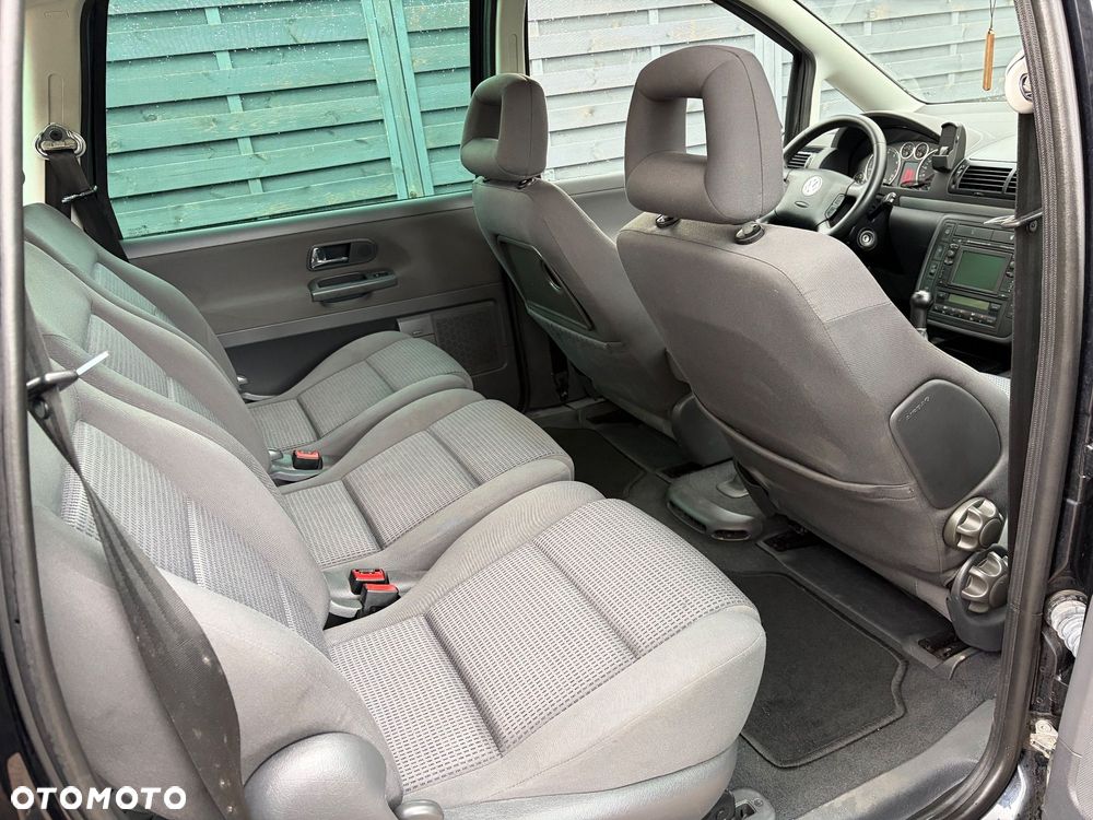 Volkswagen Sharan 1.8 5V Turbo United - 32