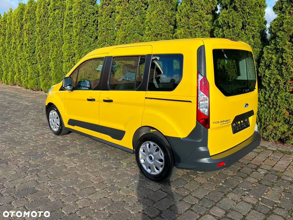 Ford Tourneo Connect - 4