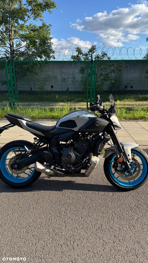 Yamaha MT - 2