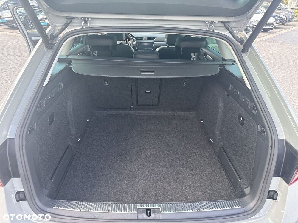 Skoda Superb 2.0 TSI 4x4 Scout DSG - 16