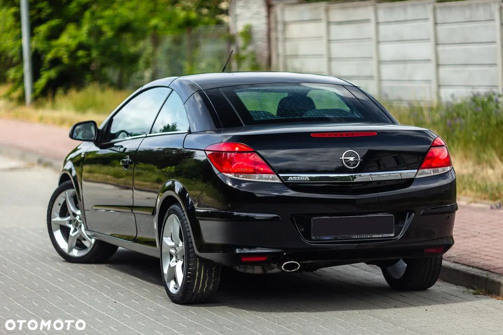 Opel Astra 1.8 - 4