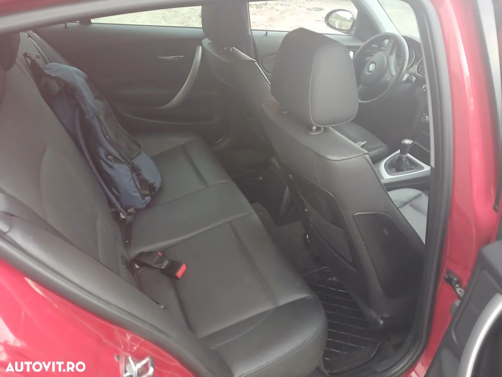 BMW Seria 1 118i - 6